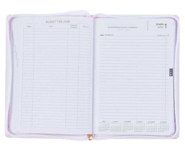 . 2025 Executive Planner, Trust IN The Lord