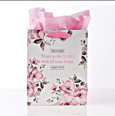 Trust in the Lord with all Your heart Gift Bag